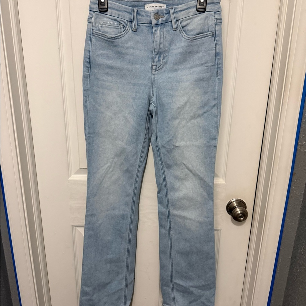 Flying Moneky Bootcut Jeans Womens Sz 27 Raw Distressed Hem Light Wash Mid-Rise